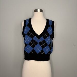 Double Zero Sweater Vest
Size: Spicy Small Argyle blue black